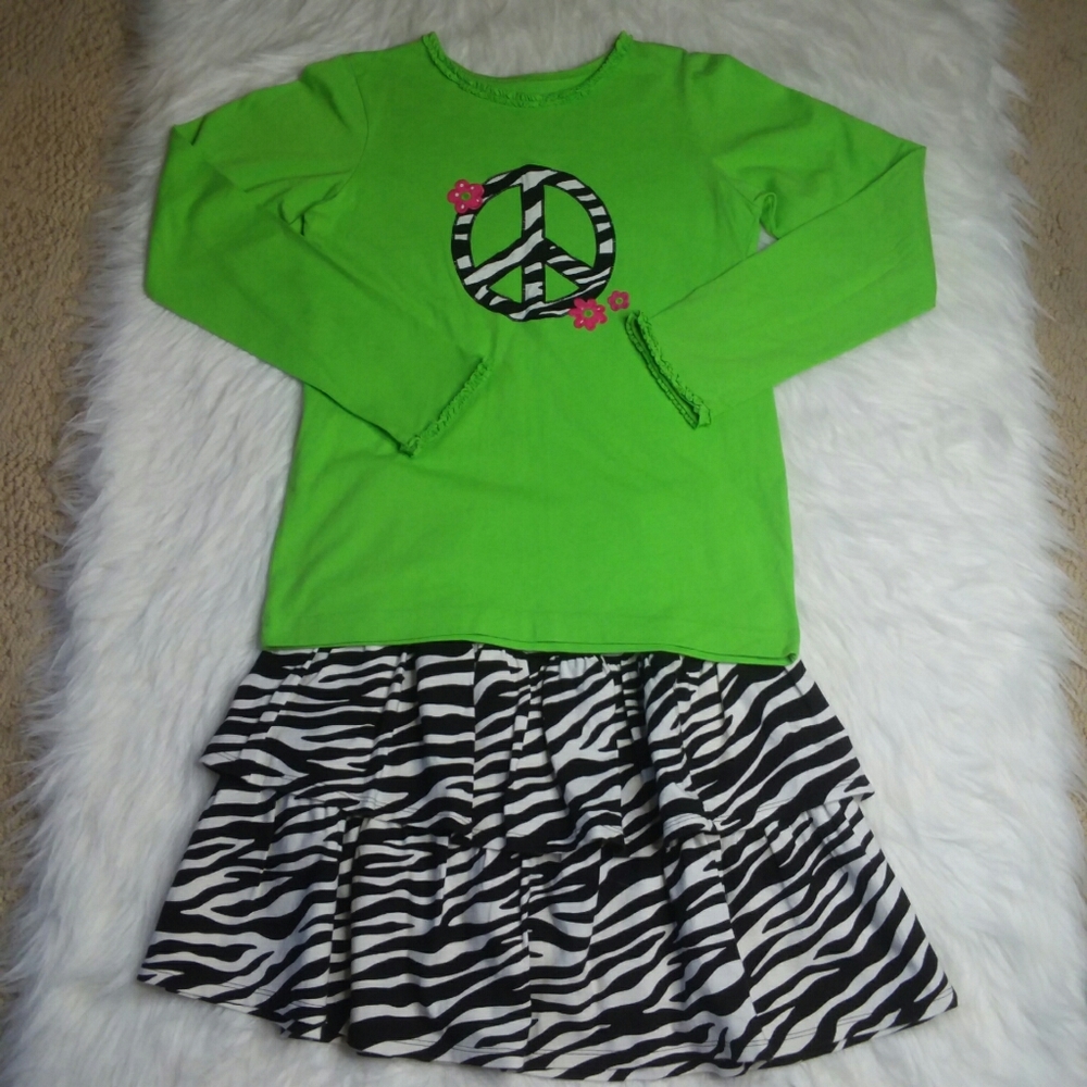 Kelly's Kids Green and Black Matching Set